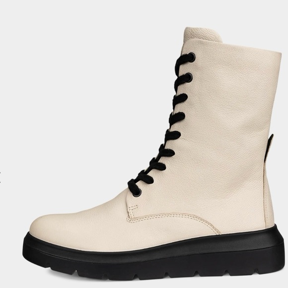 Ecco Women's Nouvelle white leather boot size 39 - Picture 1 of 6